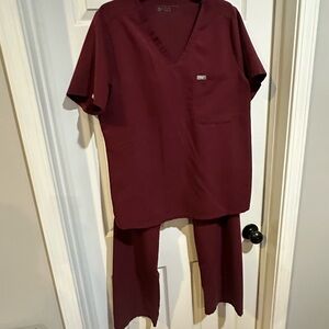 Figs Deep Red Scrub Set